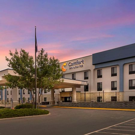 Comfort Inn & Suites Rapid City Near Mt Rushmore Exterior photo